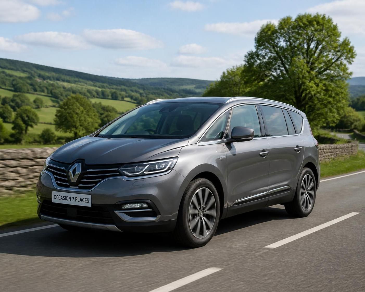 découvrez comment choisir la meilleure voiture 7 places d'occasion en 2026 grâce à nos conseils pratiques, comparatifs et astuces pour un achat réussi.